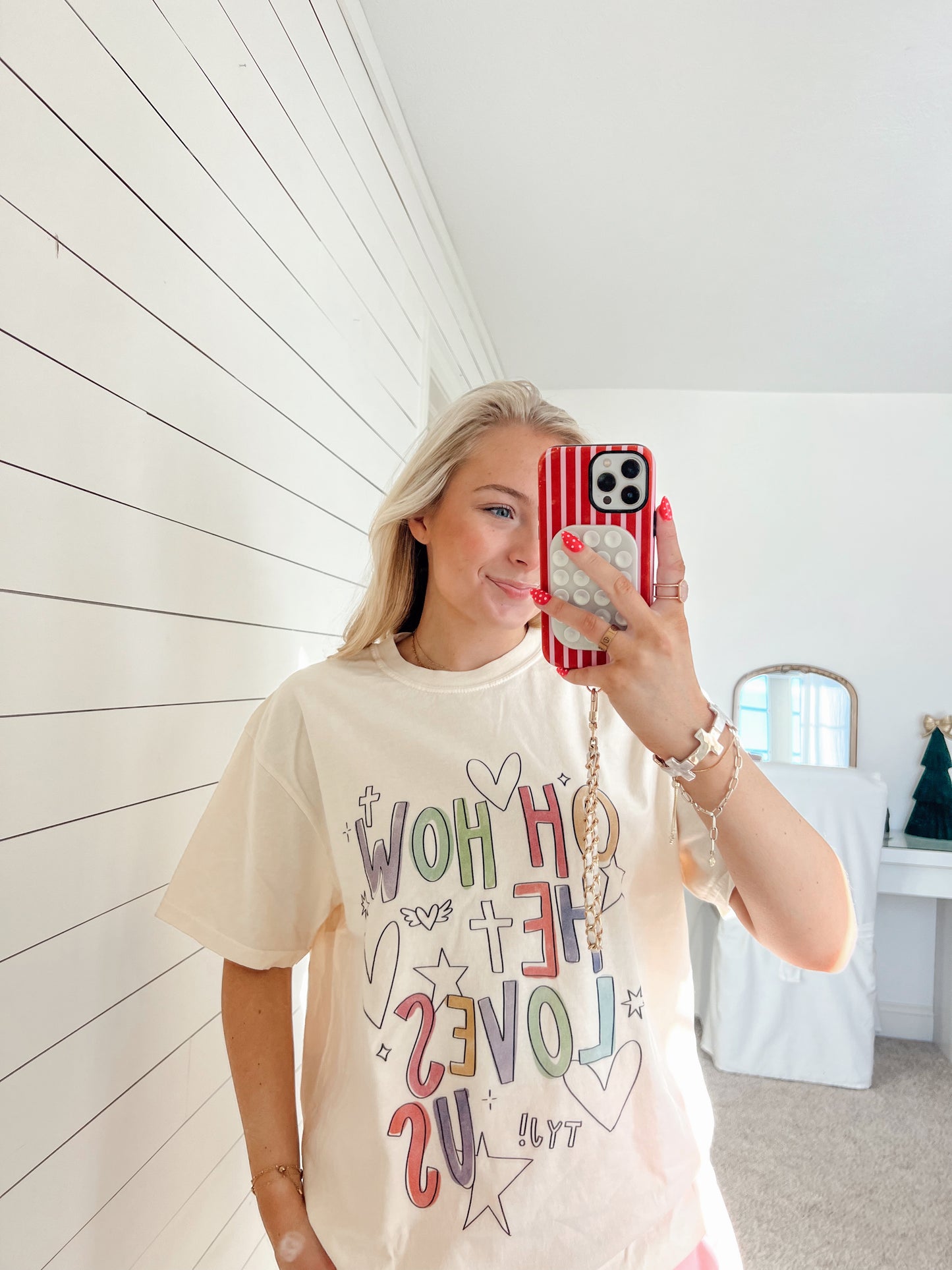 Oh How He Loves Us Tee