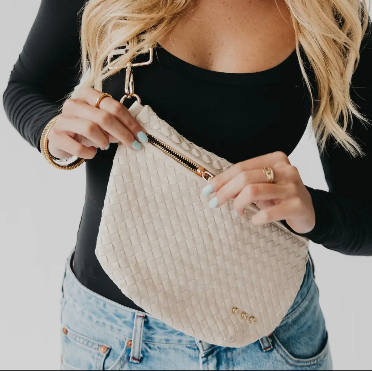 Simple Woven Bag