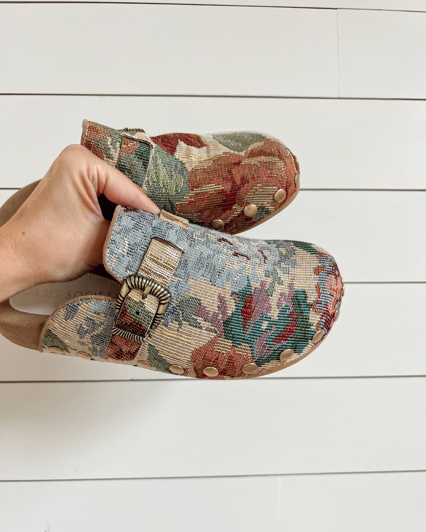 The Harlow Clogs